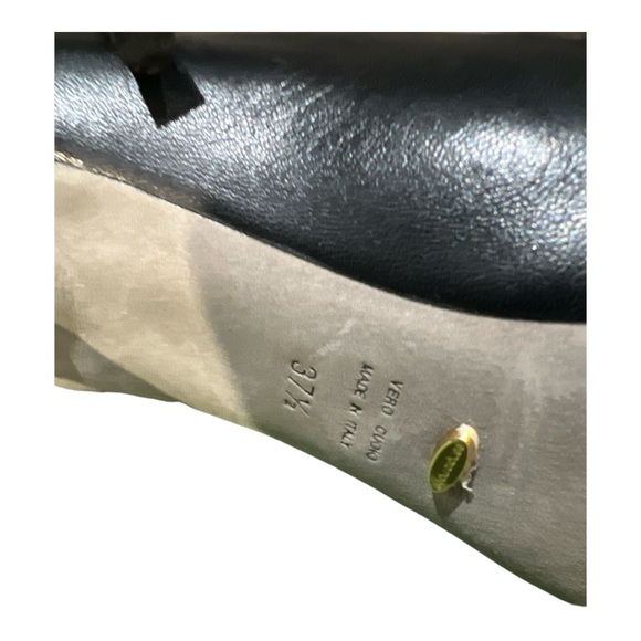 Sergio Rossi V-Neck Cut Out Ankle Boots Size 7.5US or 37 1/2Italy - Picture 6 of 9